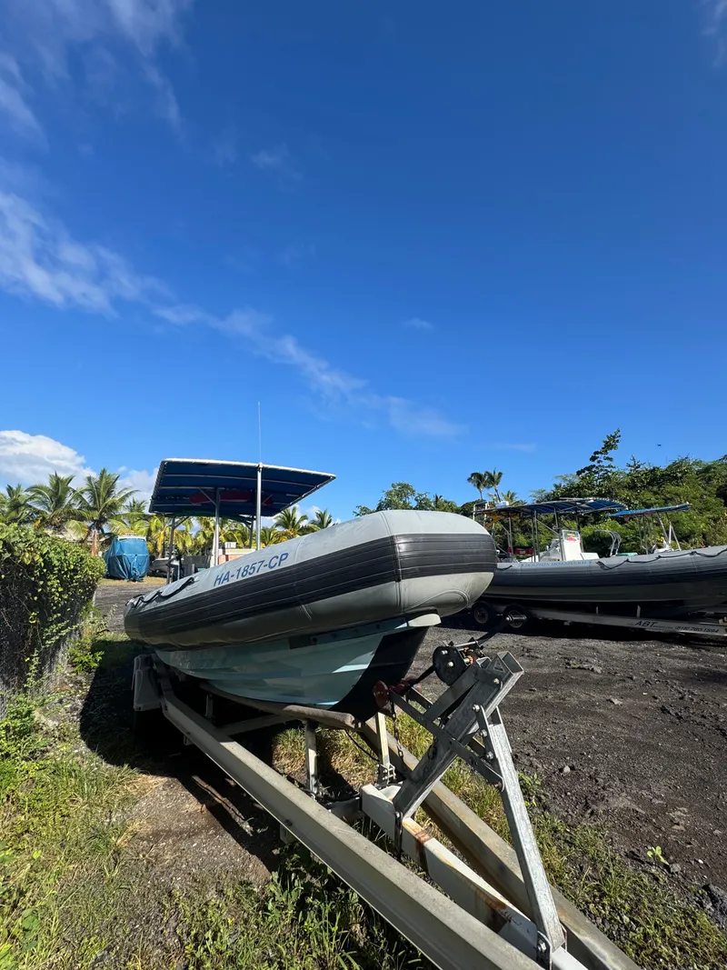 Slide: The Image of Zodiac Hurricane 733 2002 - 7