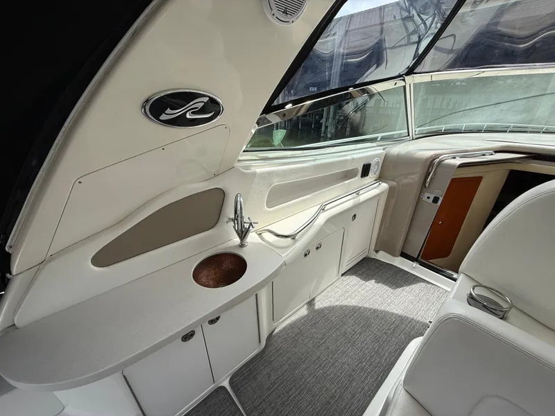 Slide: The Image of Interior view of 2000 Sea Ray 460 Sundancer yacht with sleek design and modern amenities. - 7