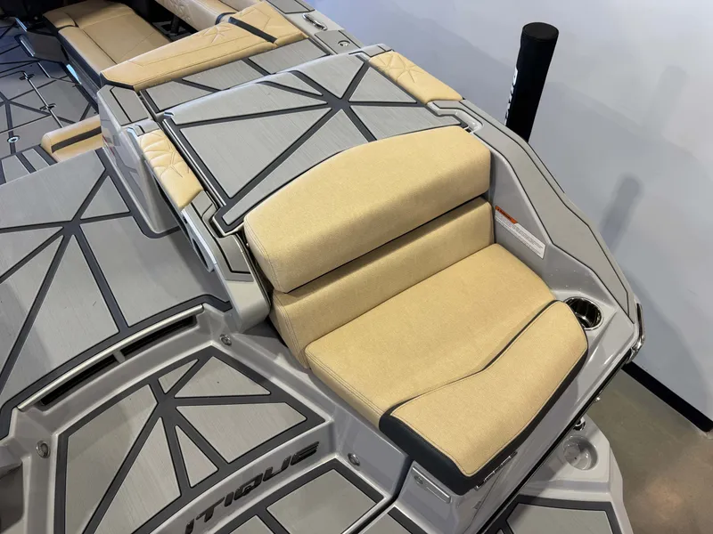 Slide: The Image of Nautique Super Air Nautique G25 Paragon 2026 - 11