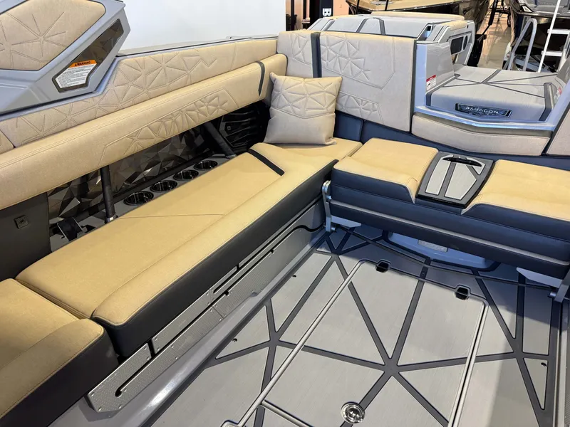 Slide: The Image of Nautique Super Air Nautique G25 Paragon 2026 - 18