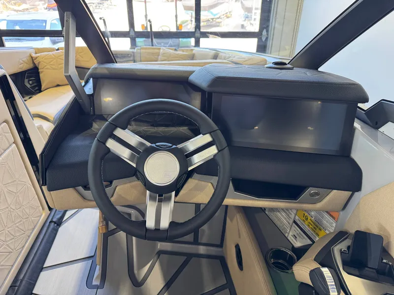 Slide: The Image of Nautique Super Air Nautique G25 Paragon 2026 - 29