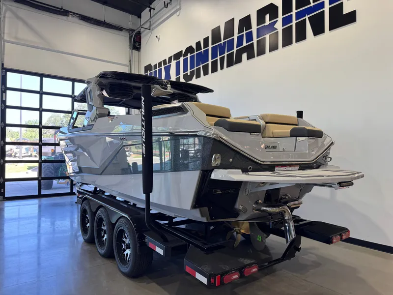 Slide: The Image of Nautique Super Air Nautique G25 Paragon 2026 - 5