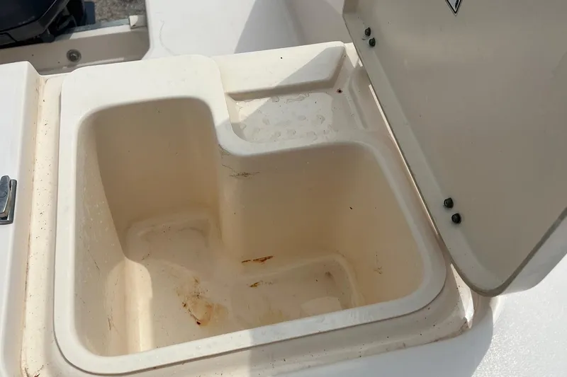 Slide: The Image of Open storage compartment on 2008 Grady-White 282 Sailfish WA boat. - 36
