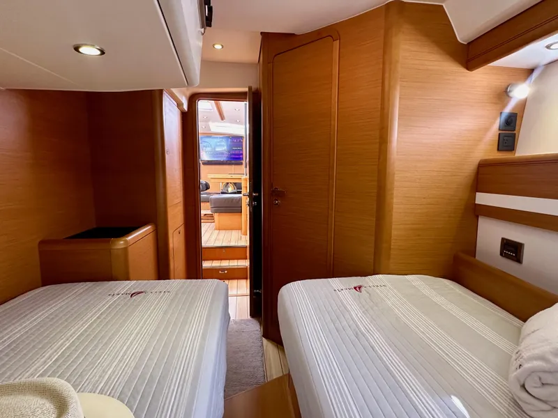 Slide: The Image of Jeanneau 57 2014 - 106