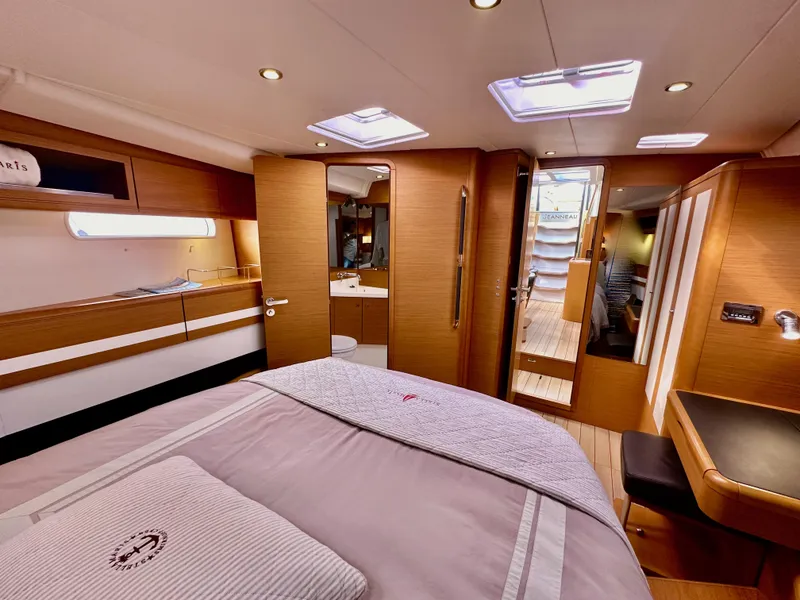 Slide: The Image of Jeanneau 57 2014 - 132