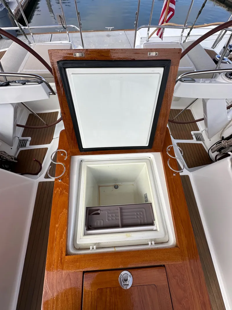 Slide: The Image of Jeanneau 57 2014 - 64