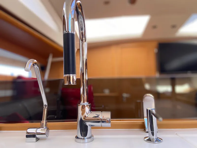 Slide: The Image of Jeanneau 57 2014 - 82