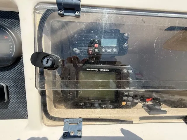 Slide: The Image of Grady-White 209 2001 - 13