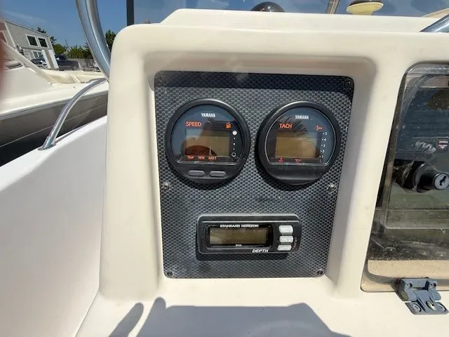 Slide: The Image of Grady-White 209 2001 - 14