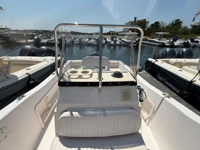 Slide: The Image of Grady-White 209 2001 - 9