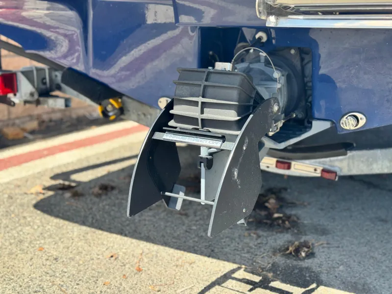 Slide: The Image of 2022 Yamaha Boats AR 195 S jet propulsion system close-up. - 8