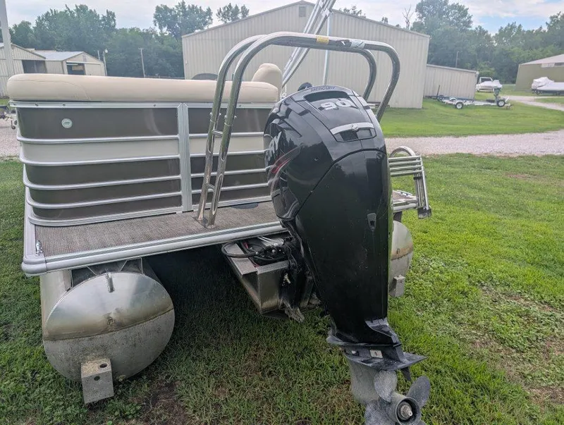 Slide: The Image of 2017 Sylvan Mirage Cruise 8520 CR pontoon boat with Mercury outboard motor. - 2