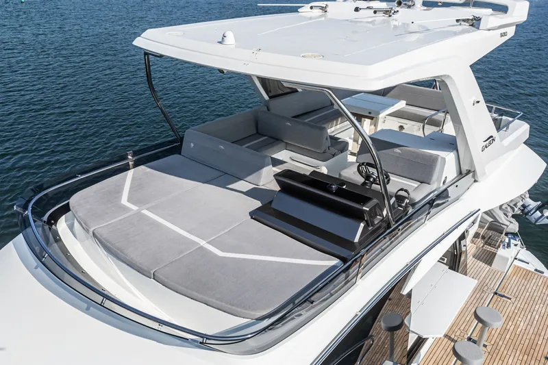Slide: The Image of Galeon 500 Fly 2024 - 41