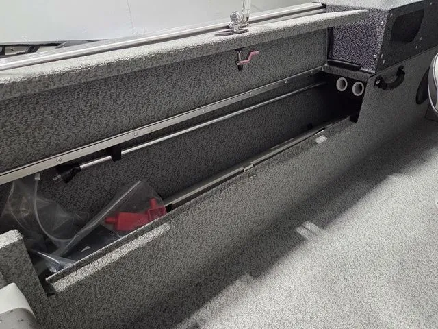 Slide: The Image of Lund 1775 Impact XS Sport 2026 - 13