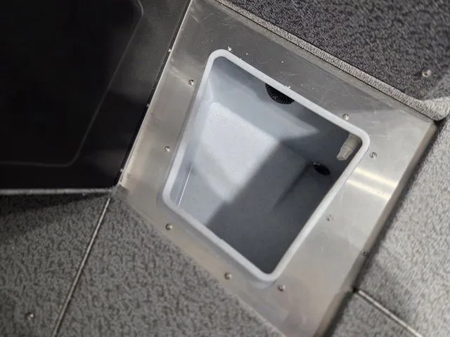 Slide: The Image of Lund 1775 Impact XS Sport 2026 - 24