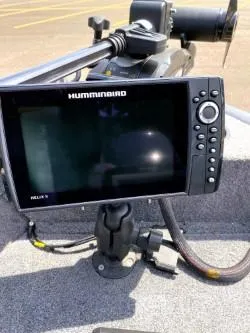 Slide: The Image of Fishfinder on 2022 Tracker Pro Guide V-16 SC boat dashboard. - 3