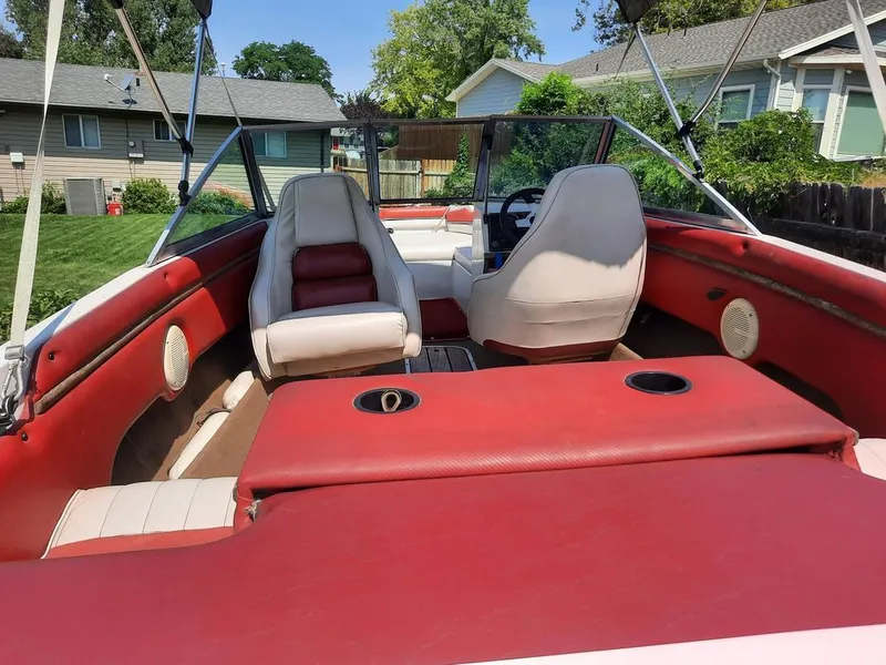 Slide: The Image of Chris-Craft Cavalier 17 1989 - 6