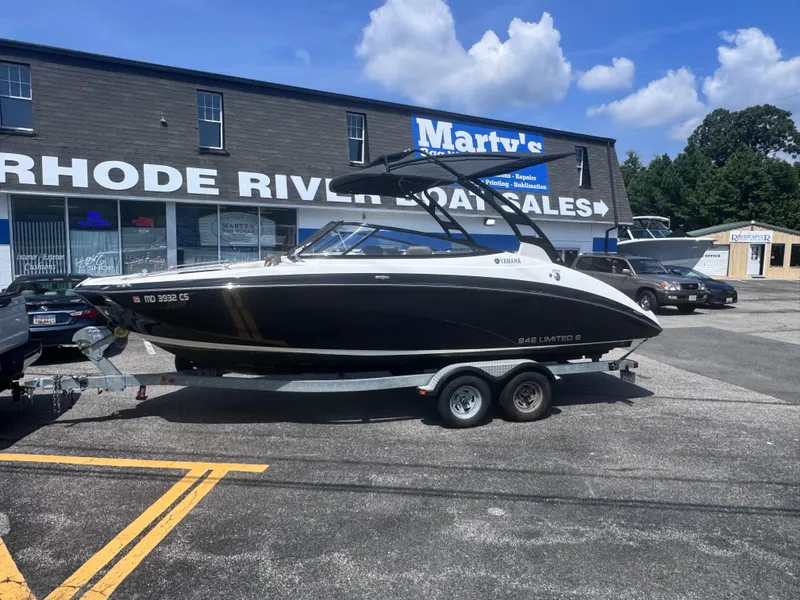 Slide: The Image of 2016 Yamaha 242 Limited S E-Series boat on trailer at Rhode River Boat Sales. - 0