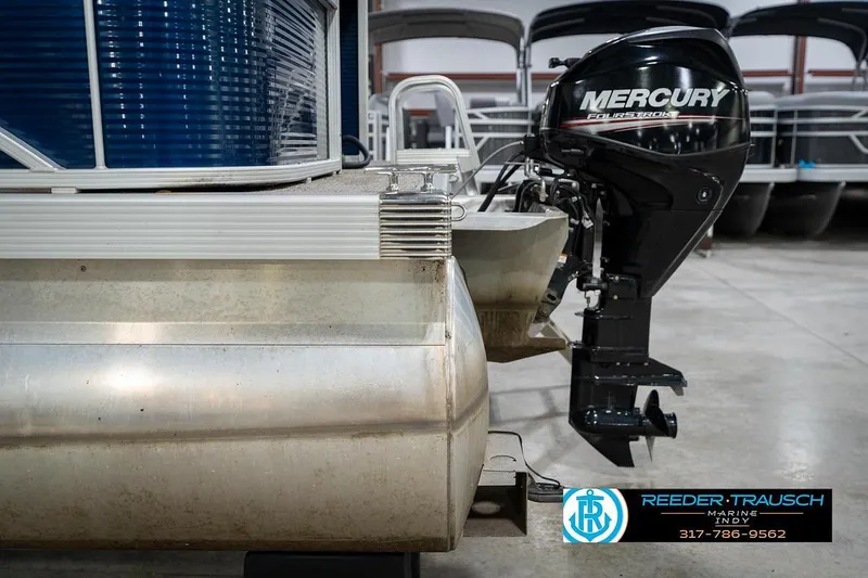 Slide: The Image of 2019 Bennington 18 SLV pontoon boat with Mercury engine in showroom. - 43
