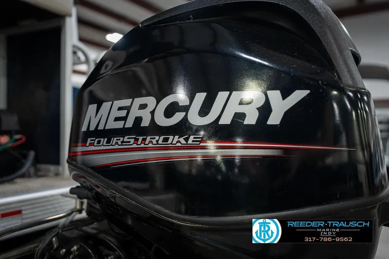 Slide: The Image of Mercury FourStroke engine on a 2019 Bennington 18 SLV boat, Reeder-Trausch Marine logo visible. - 44