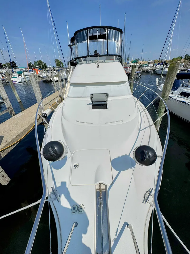 Slide: The Image of Silverton 35 Convertible 2001 - 10