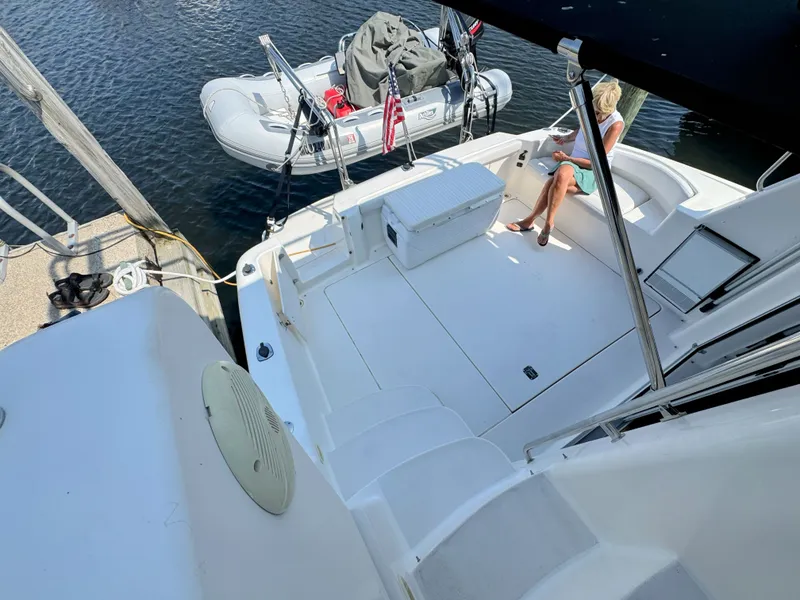 Slide: The Image of Silverton 35 Convertible 2001 - 14