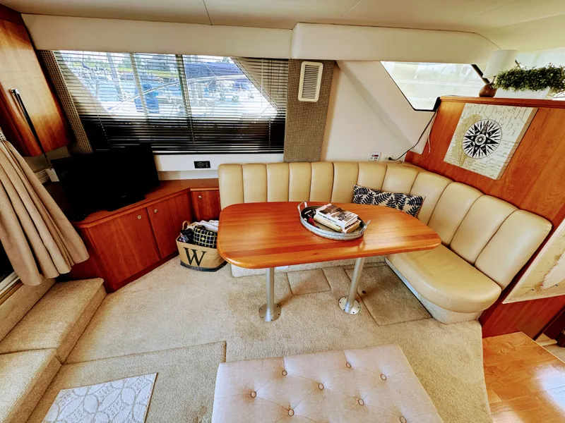 Slide: The Image of Silverton 35 Convertible 2001 - 27