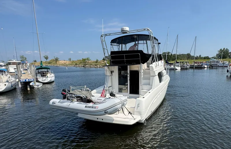 Slide: The Image of Silverton 35 Convertible 2001 - 4