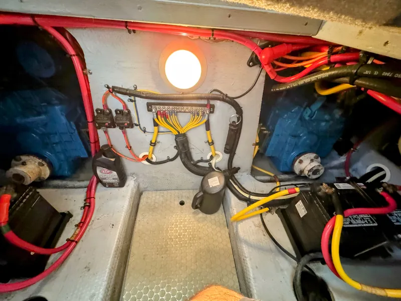 Slide: The Image of Silverton 35 Convertible 2001 - 48