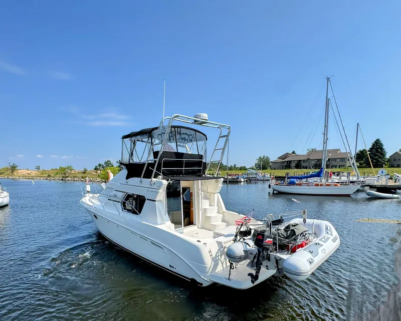 Slide: The Image of Silverton 35 Convertible 2001 - 5