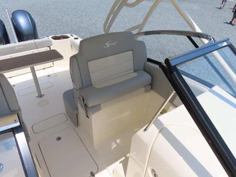 Slide: The Image of 2022 Scout 255 Dorado boat interior with seating and table. - 21