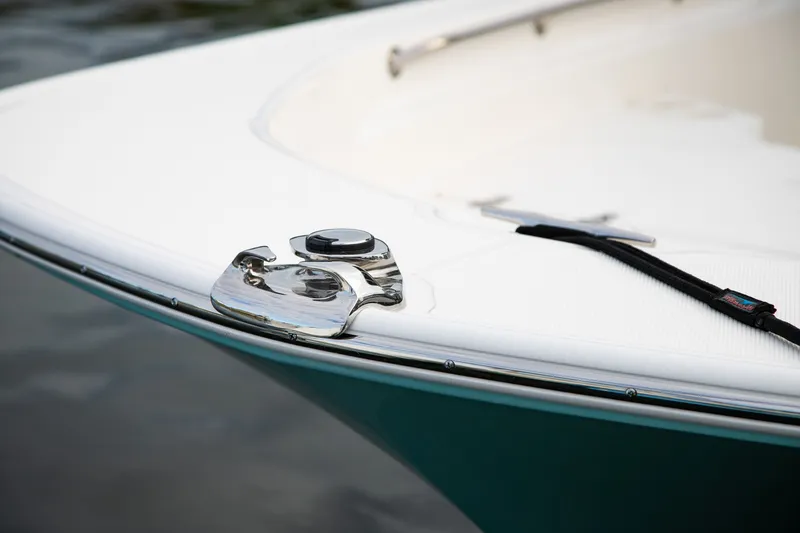 Slide: The Image of Boston Whaler 190 Montauk 2026 - 12