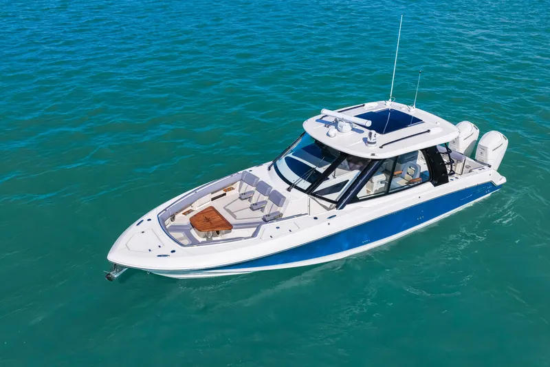 Slide: The Image of Boston Whaler 380 Realm 2026 - 48