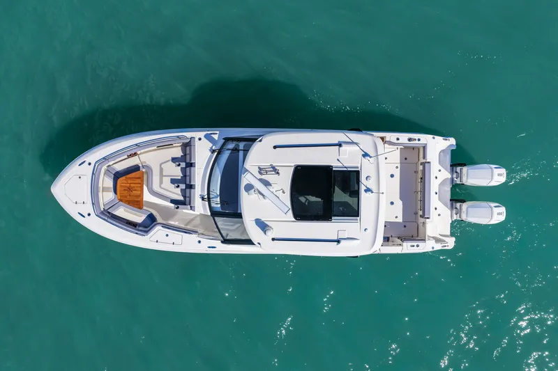 Slide: The Image of Boston Whaler 380 Realm 2026 - 54