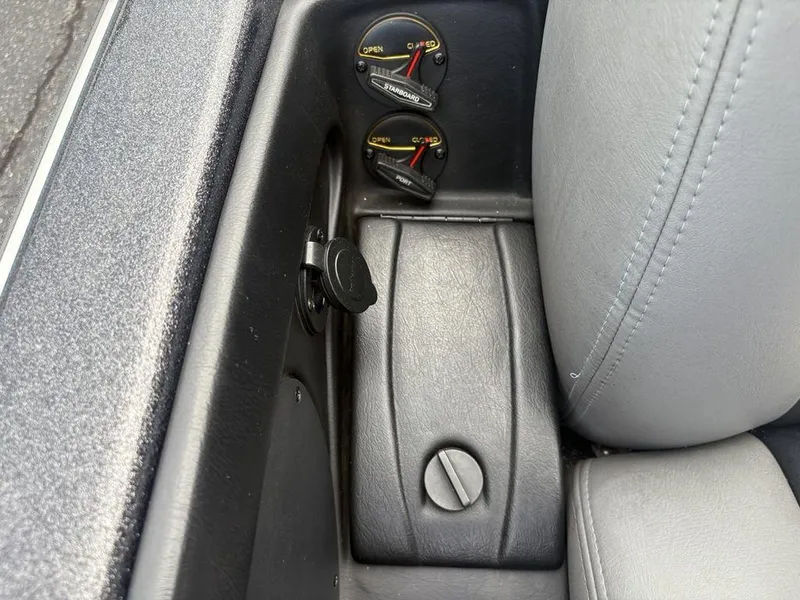 Slide: The Image of Interior controls of 2025 Skeeter FX 20 boat, featuring seat and panel details. - 16