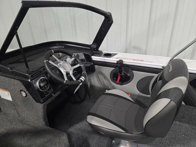 Slide: The Image of Lund 1875 Crossover XS 2026 - 19