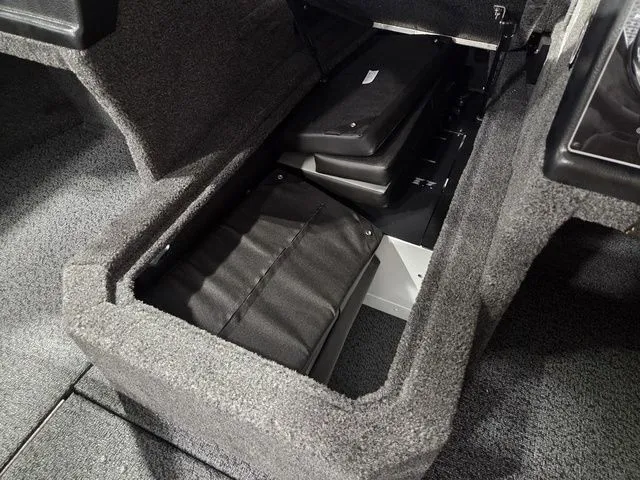 Slide: The Image of Lund 1875 Crossover XS 2026 - 24