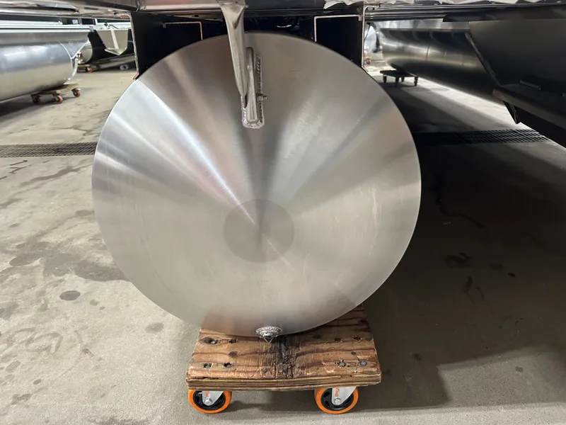 Slide: The Image of Tahoe Cascade 2385 Cruise Rear Bench (CRB) & Honda 4-Stroke EFI 2025 - 52