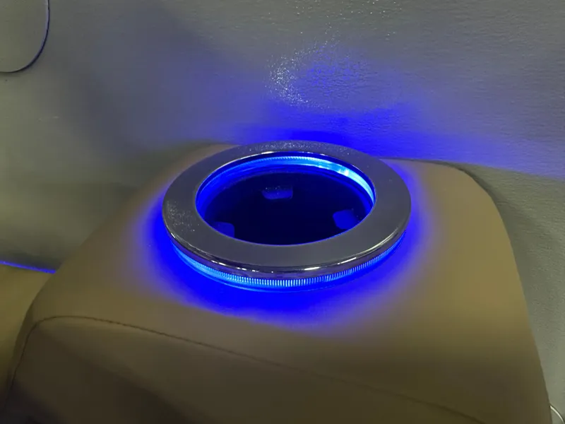 Slide: The Image of Tahoe Cascade Quad Lounge 2385 & 4-Stroke 2025 - 29