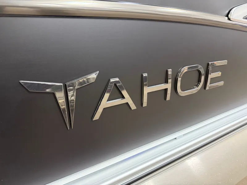 Slide: The Image of Tahoe Cascade Quad Lounge 2385 & 4-Stroke 2025 - 39