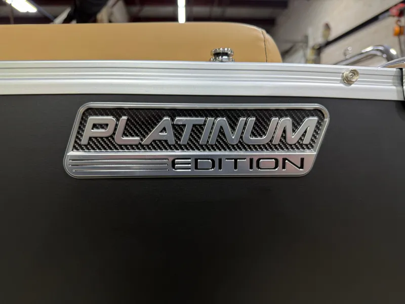 Slide: The Image of Tahoe Cascade Quad Lounge 2385 & 4-Stroke 2025 - 40