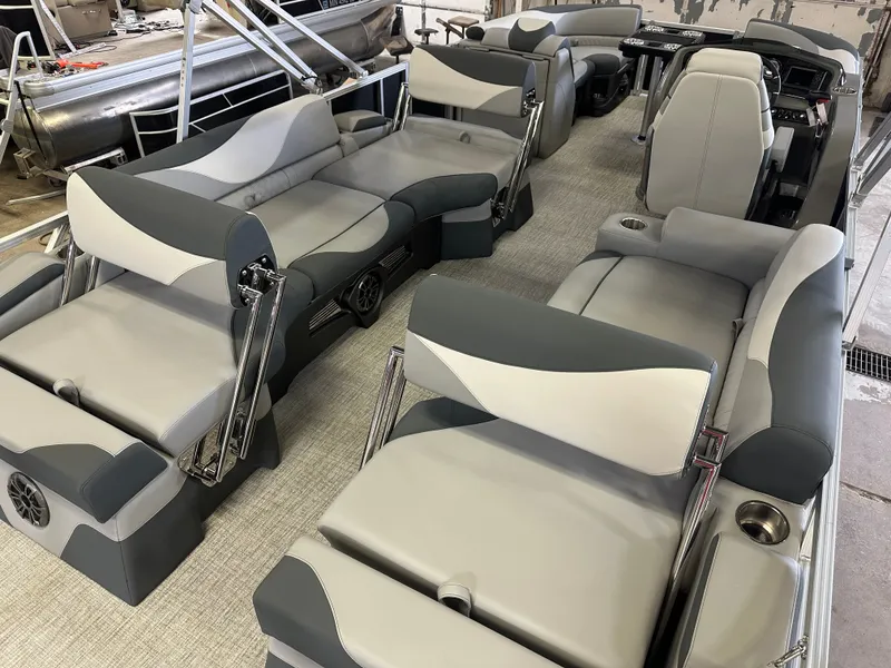 Slide: The Image of Tahoe LTZ 2385 Quad Lounge Shift Flip & Honda 4-Stroke EFI 2025 - 25