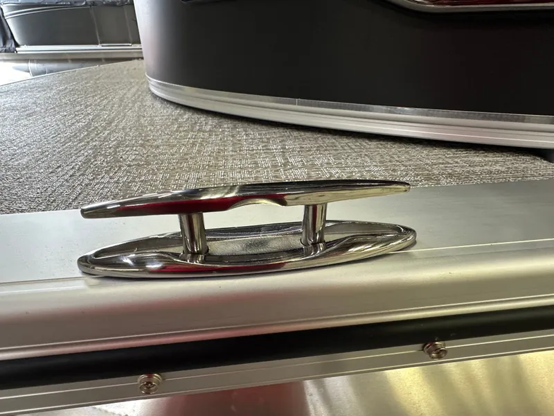 Slide: The Image of Tahoe LTZ 2385 Quad Lounge Shift Flip & Honda 4-Stroke EFI 2025 - 39