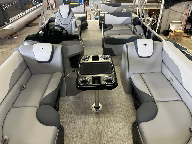 Slide: The Image of Tahoe LTZ 2385 Quad Lounge Shift Flip & Honda 4-Stroke EFI 2025 - 7