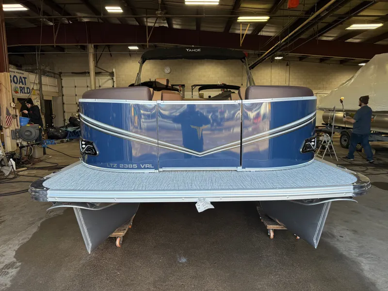 Slide: The Image of Tahoe LTZ 2385 Swingback (VRL) & Honda 4-Stroke EFI 2025 - 38