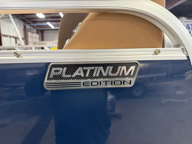 Slide: The Image of Tahoe LTZ 2385 Swingback (VRL) & Honda 4-Stroke EFI 2025 - 45