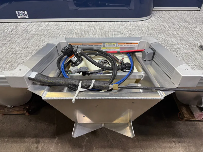 Slide: The Image of Tahoe LTZ 2385 Swingback (VRL) & Honda 4-Stroke EFI 2025 - 48