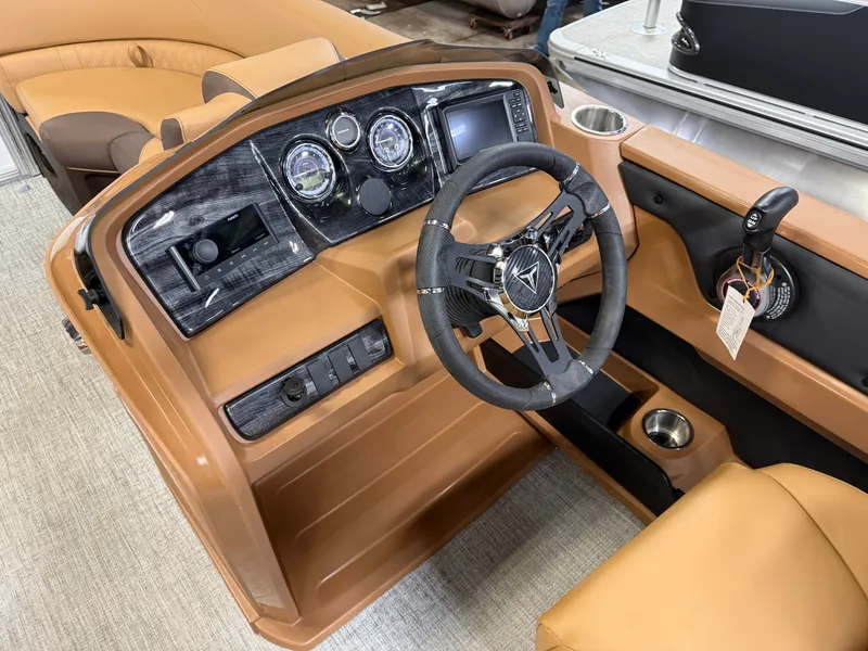 Slide: The Image of Tahoe LTZ 2385 Swingback (VRL) & Honda 4-Stroke EFI 2025 - 14