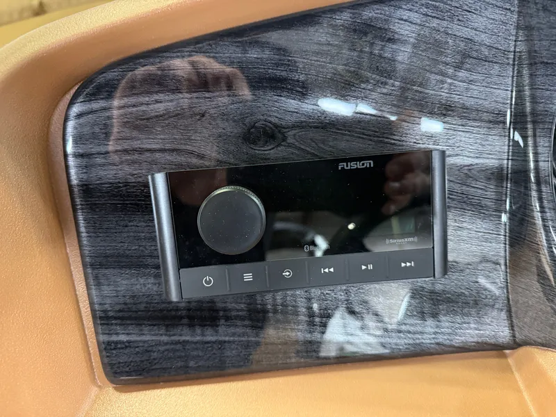 Slide: The Image of Tahoe LTZ 2385 Swingback (VRL) & Honda 4-Stroke EFI 2025 - 15