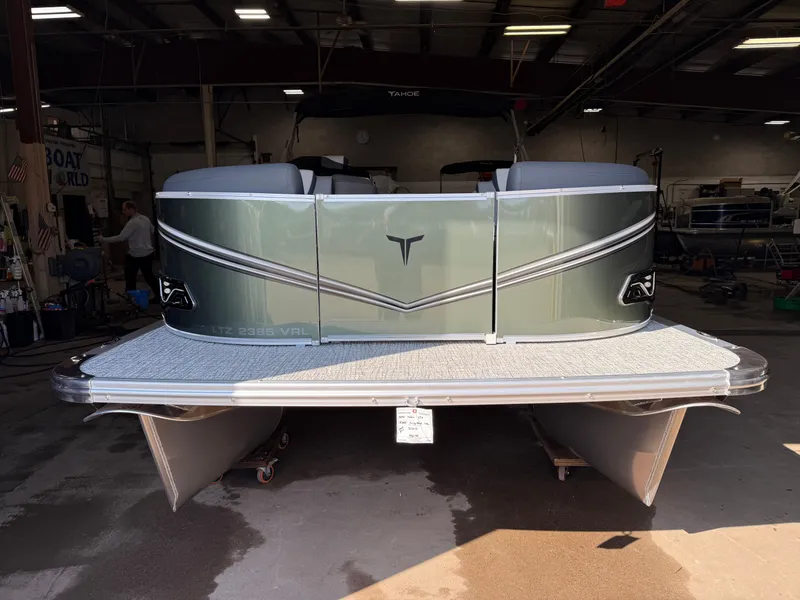 Slide: The Image of Tahoe LTZ 2385 Swingback (VRL) & Honda 4-Stroke EFI 2025 - 34